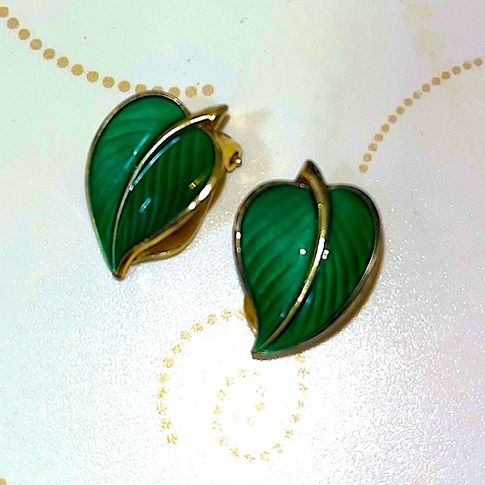 REAL SILVER 925 Silver Green Leaves Gold Setting Clip On Earrings - Picture 2 of 3